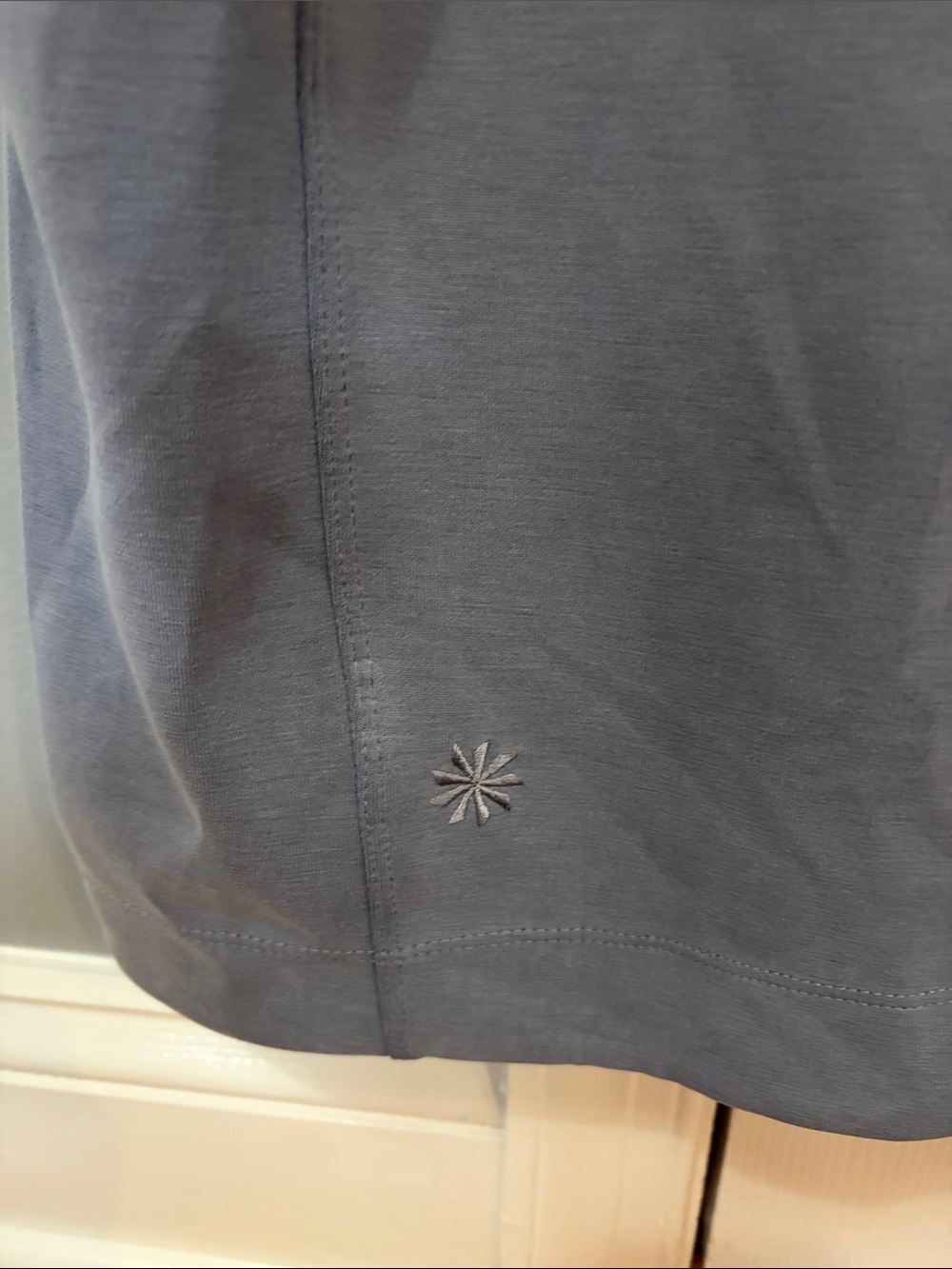 Athleta Slate Gray Muscle Tee Tank- Large NWOT - Picture 3 of 6
